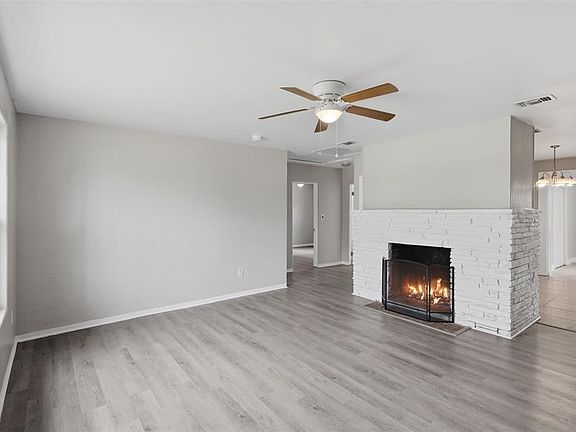 4th image of 748 COLFAX DRIVE