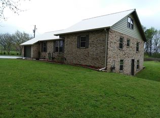 180 Amos Dr, Boaz, AL 35956