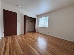3322 J St APT 5, Sacramento, CA 95816