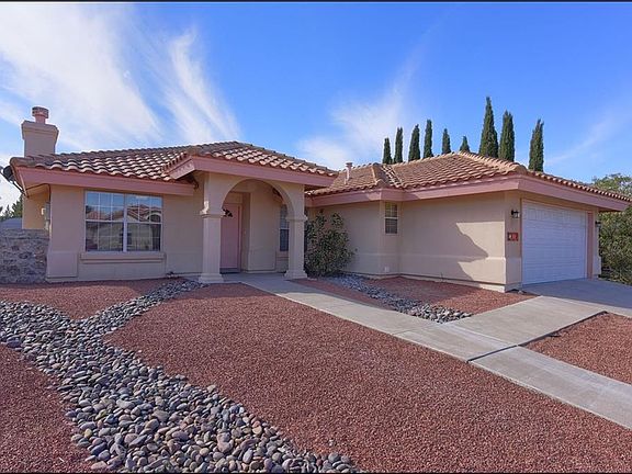 2nd image of 113 Torrey Pines Dr