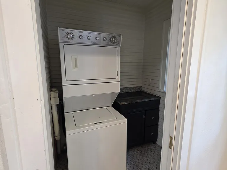 1432 S Gary Ave — Photo 13