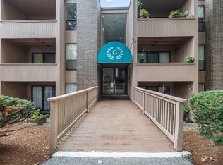 10 Shrewsbury Green Dr Unit I, Shrewsbury, MA 01545