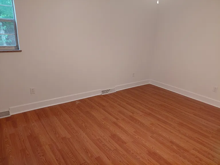 242 Scenic View Dr — Photo 5