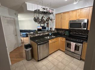3101 N Hampton Dr APT 915, Alexandria, VA 22302
