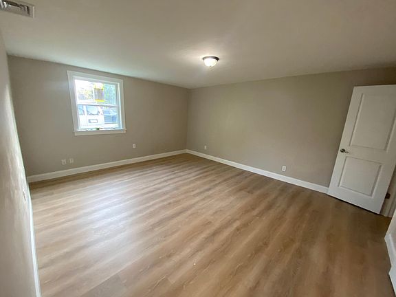Bedroom #1