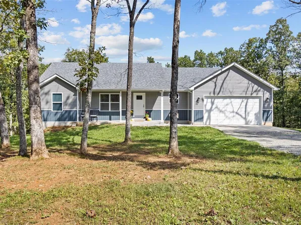 1015 Chestnut Acres Ln, Farmington, MO 63640
