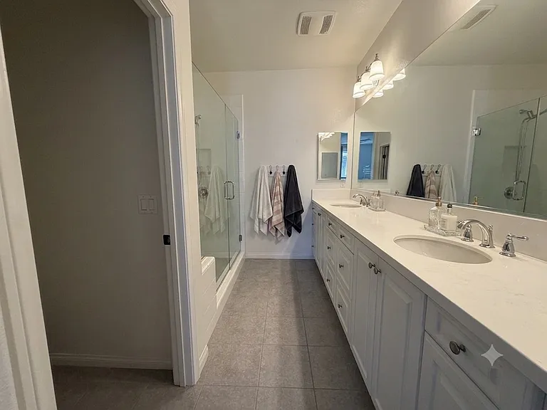 16236 Veridian Cir — Photo 18