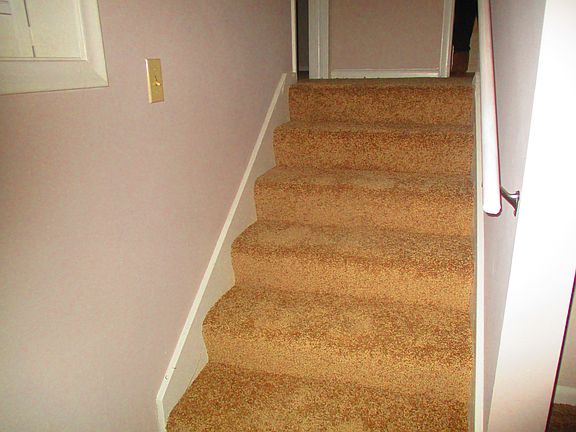 3rd image of 4942 Powell Ave #4942