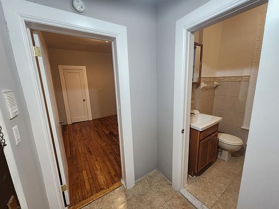 2nd image of 104 W 120th St #M3