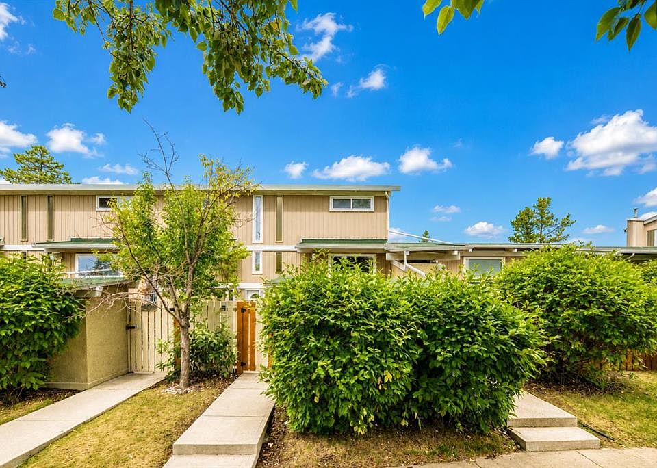 1st image of 11010 S Bonaventure Dr SE #403