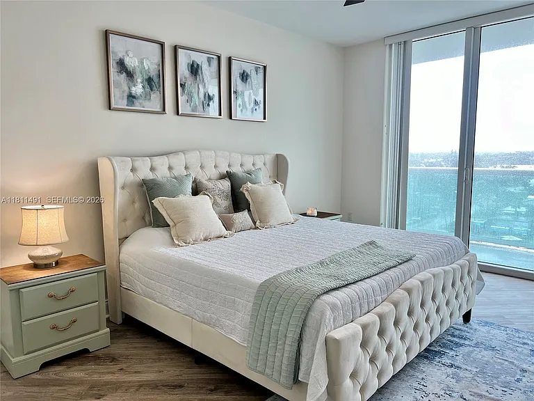 231 Riverside Dr #1210 — Photo 19