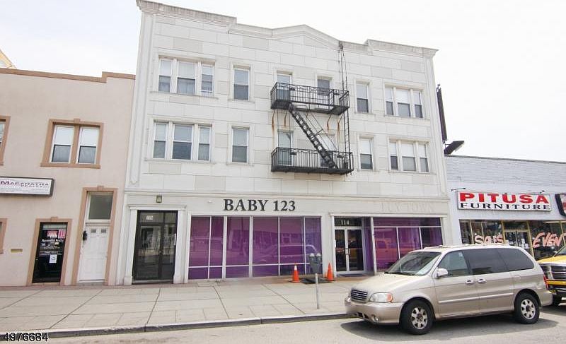 1st image of 116 Washington Ave Unit 6