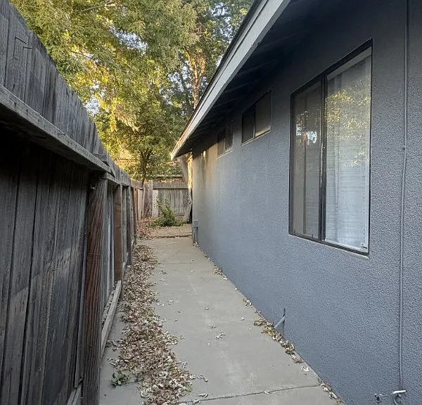 4076 W San Bruno Ave — Photo 15