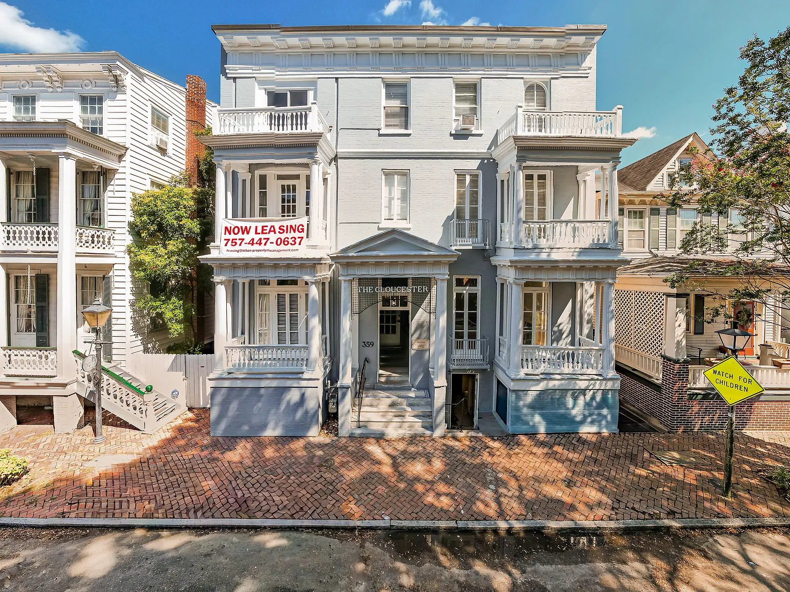 359 Middle St — Photo 2