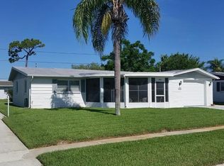 2203 Pamela Dr, Holiday, FL 34690