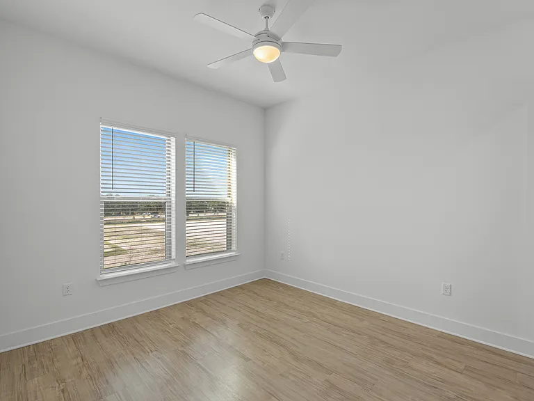 Botanic Miramar Beach — Photo 168