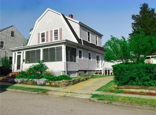 30 Richard St, Cranston, RI 02910