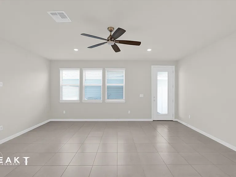10877 Wooded Acre Aly — Photo 11