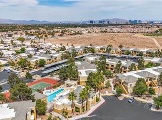 8070 W Russell Rd UNIT 2060, Spring Valley, NV 89113