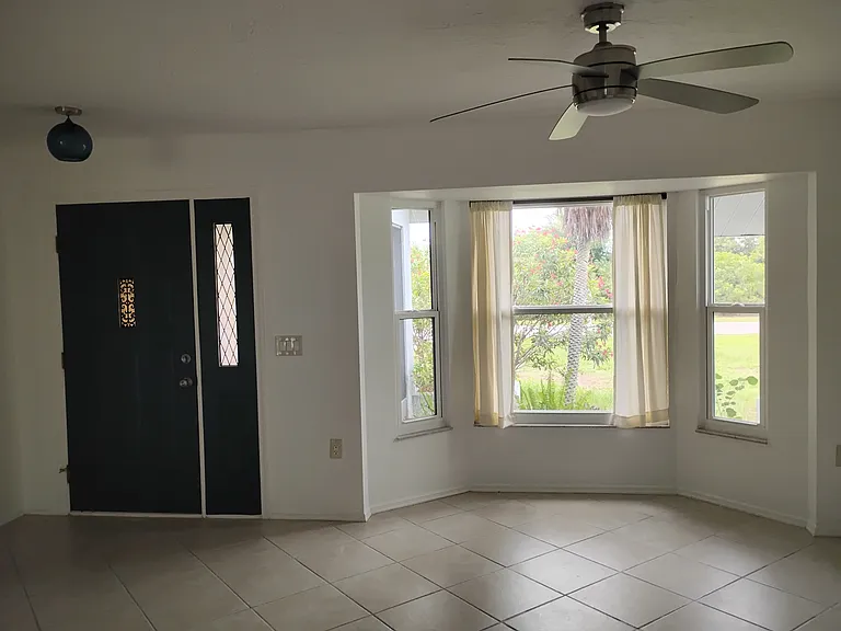 10299 Willmington Blvd — Photo 9
