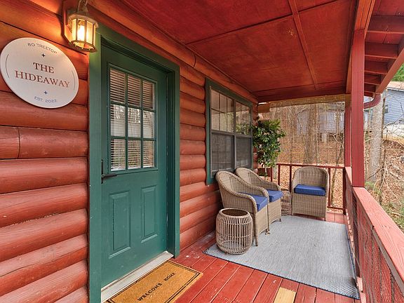 5th image of 80 Treetop Ln