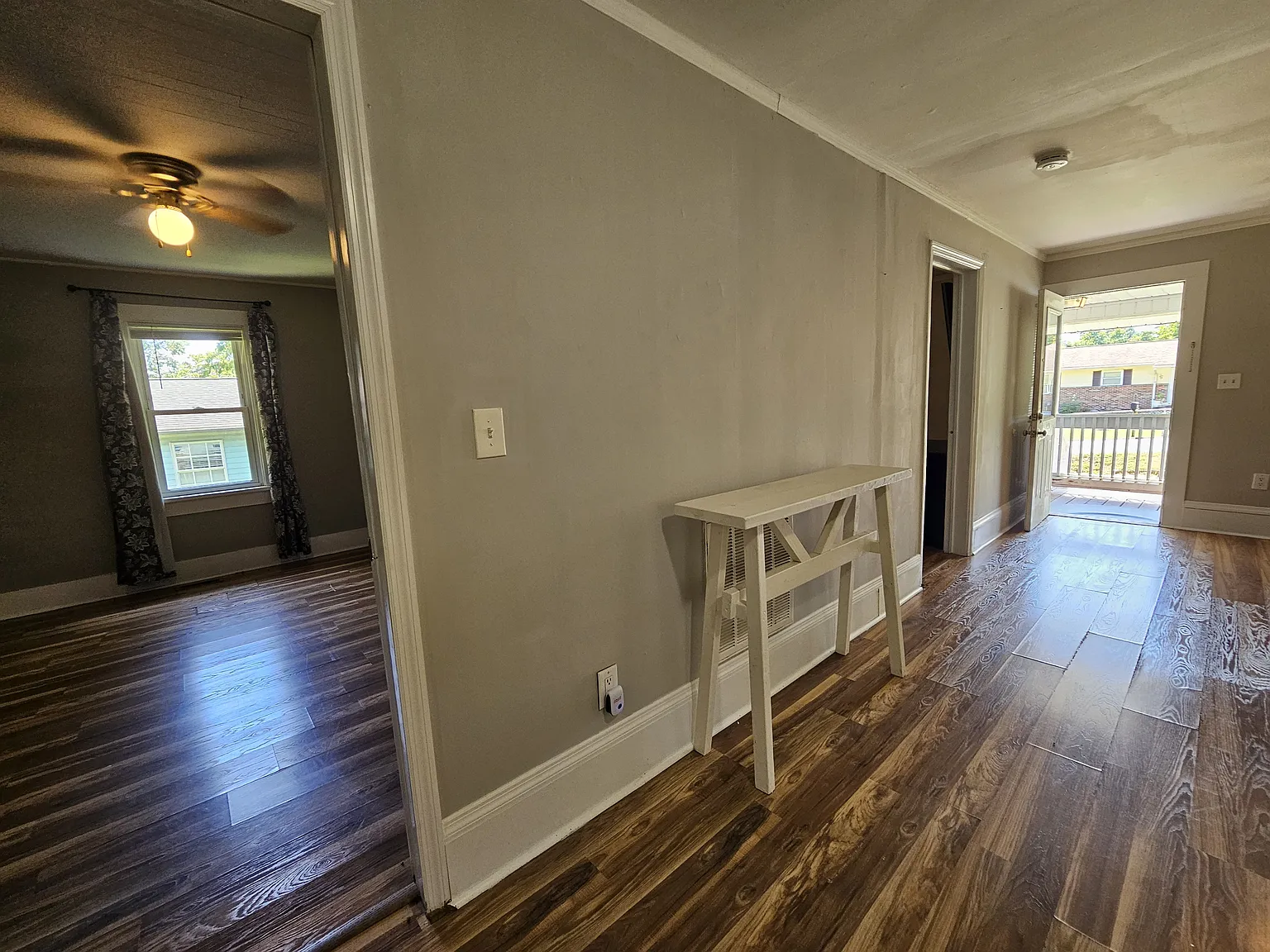 2 bed, 742 sqft, $1,600 — Photo 4