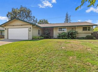 6312 Hilltop Dr, Carmichael, CA 95608
