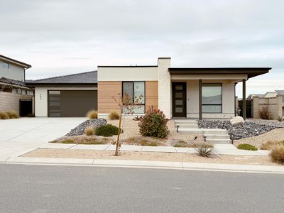 686 W Cypress Umber Dr, Saint George, UT, 84790