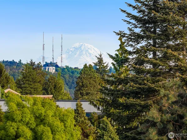 1203 E N Allen Place, Seattle, WA 98103