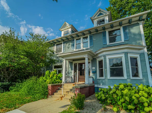 1005 Michigan Ave, La Porte, IN 46350
