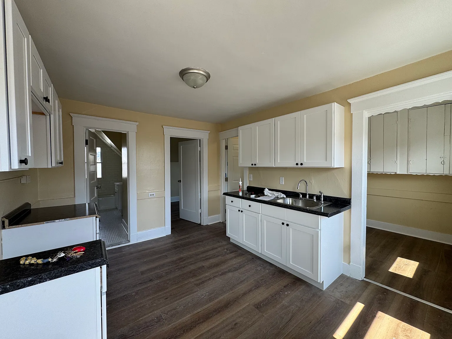 2 bed, $1,625 — Photo 1