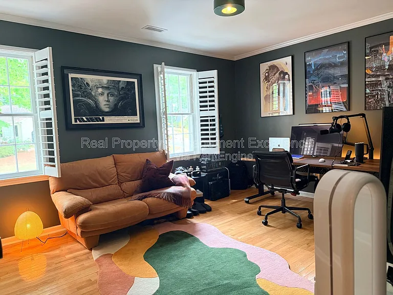1208 Nottingham Dr — Photo 35