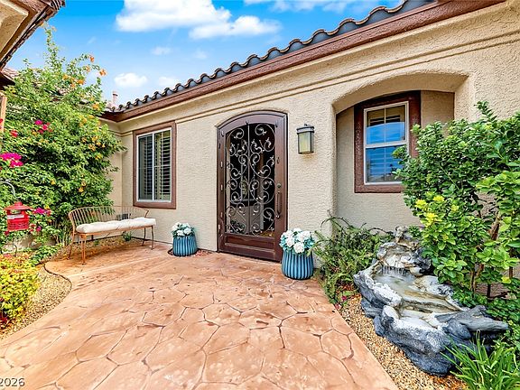 5th image of 1646 Sebring Hills Dr