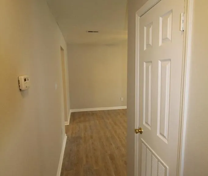 106 Foxberry Cir #B — Photo 9