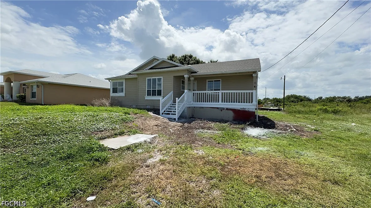 3 bed, 2.0 bath, 1288 sqft, $1,795 — Photo 3
