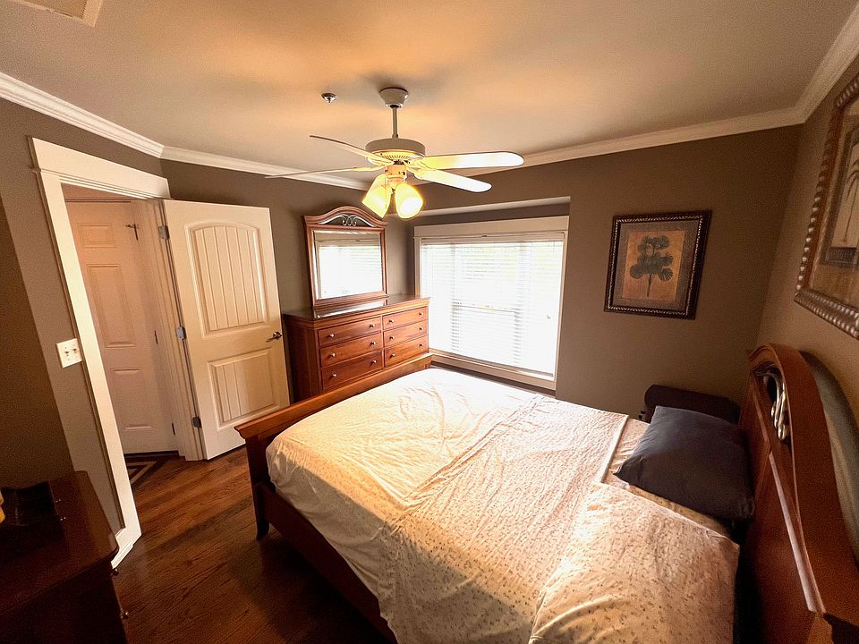 Front Bedroom