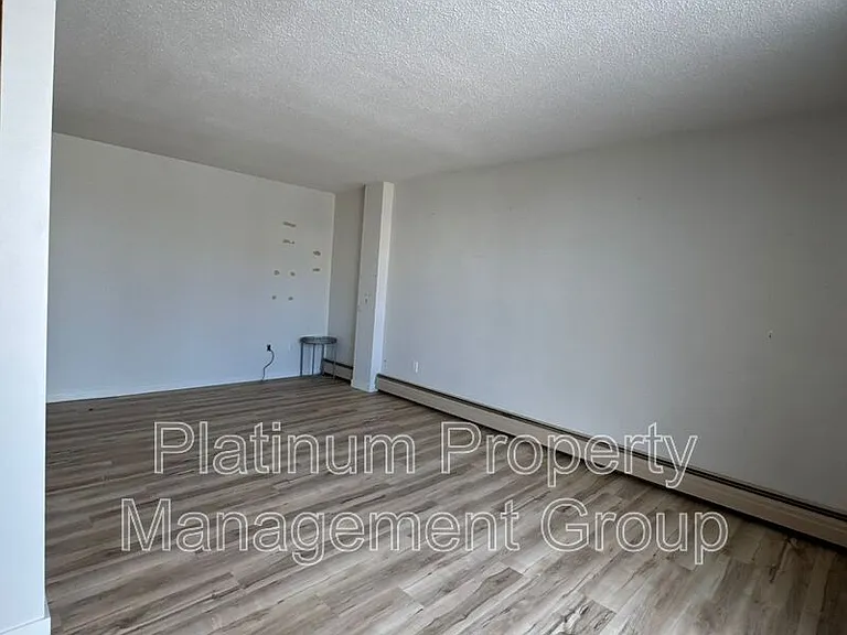 2024 35th Ave SW #1A — Photo 8