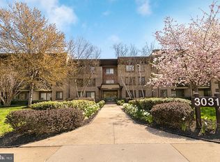 3031 Borge St APT 105, Oakton, VA 22124