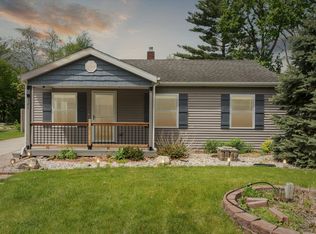 321 Cornell St, Howell, MI 48843