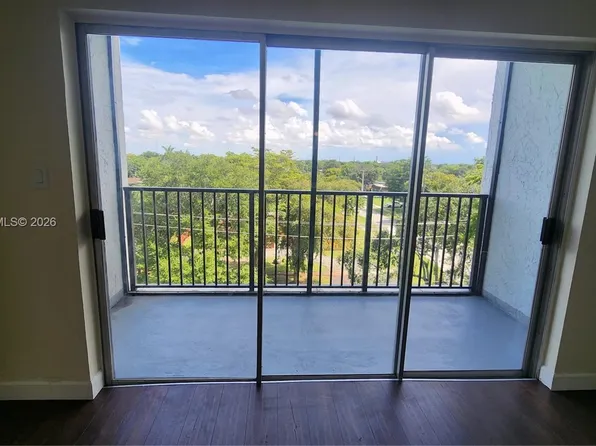 7541 NW 16th St APT 1507, Plantation, FL 33313
