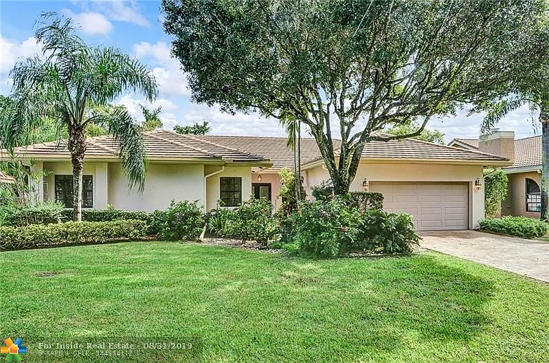 1st image of 6031 NW 60th Ct