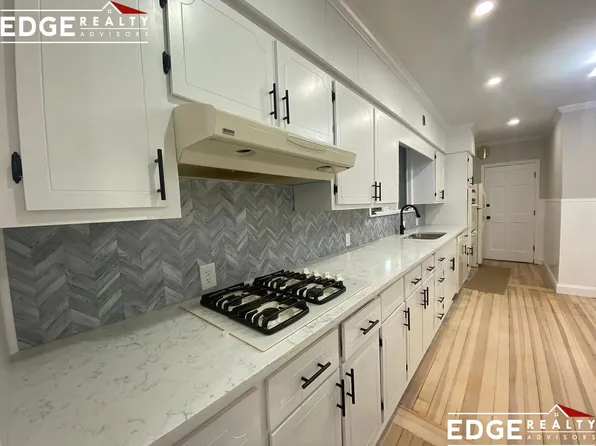 74 Wallingford Rd, Brighton, MA 02135