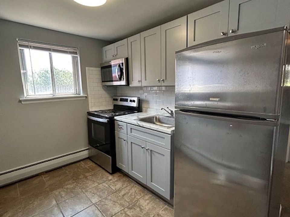 1st image of 640 South Ave #F09