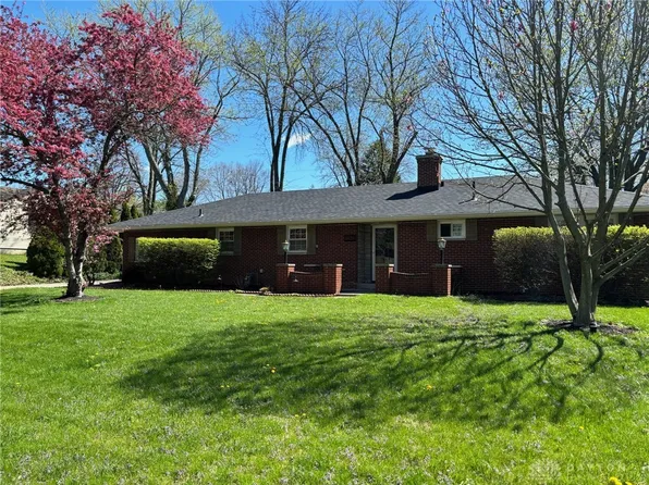 1638 Greene Valley Dr, Dayton, OH 45432