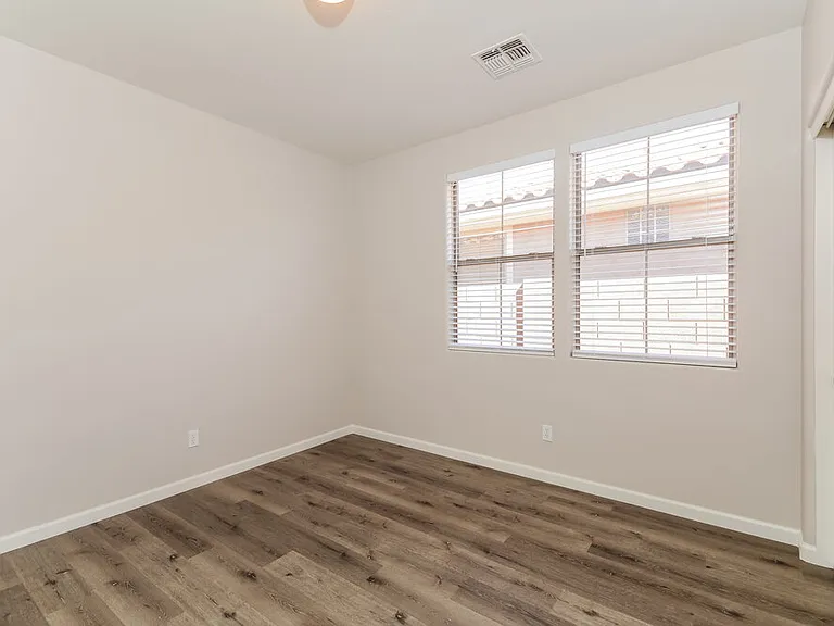 13673 W Cypress St — Photo 12