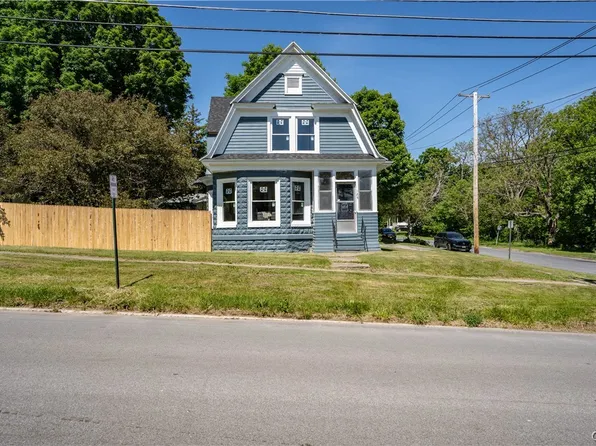 125 S Washington St, Carthage, NY 13619