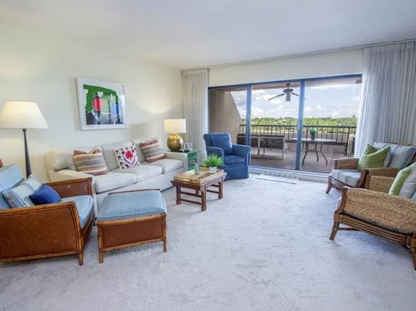 6300 Pelican Bay Blvd APT 404, Naples, FL 34108