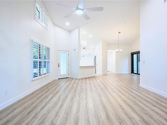4th image of 571 Park Shore DR #G-6