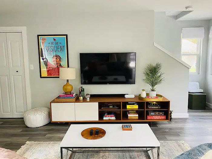 1st image of 5303 Beechmoor Dr #2