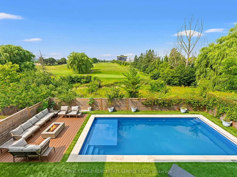118 Coastline Dr — Photo 11